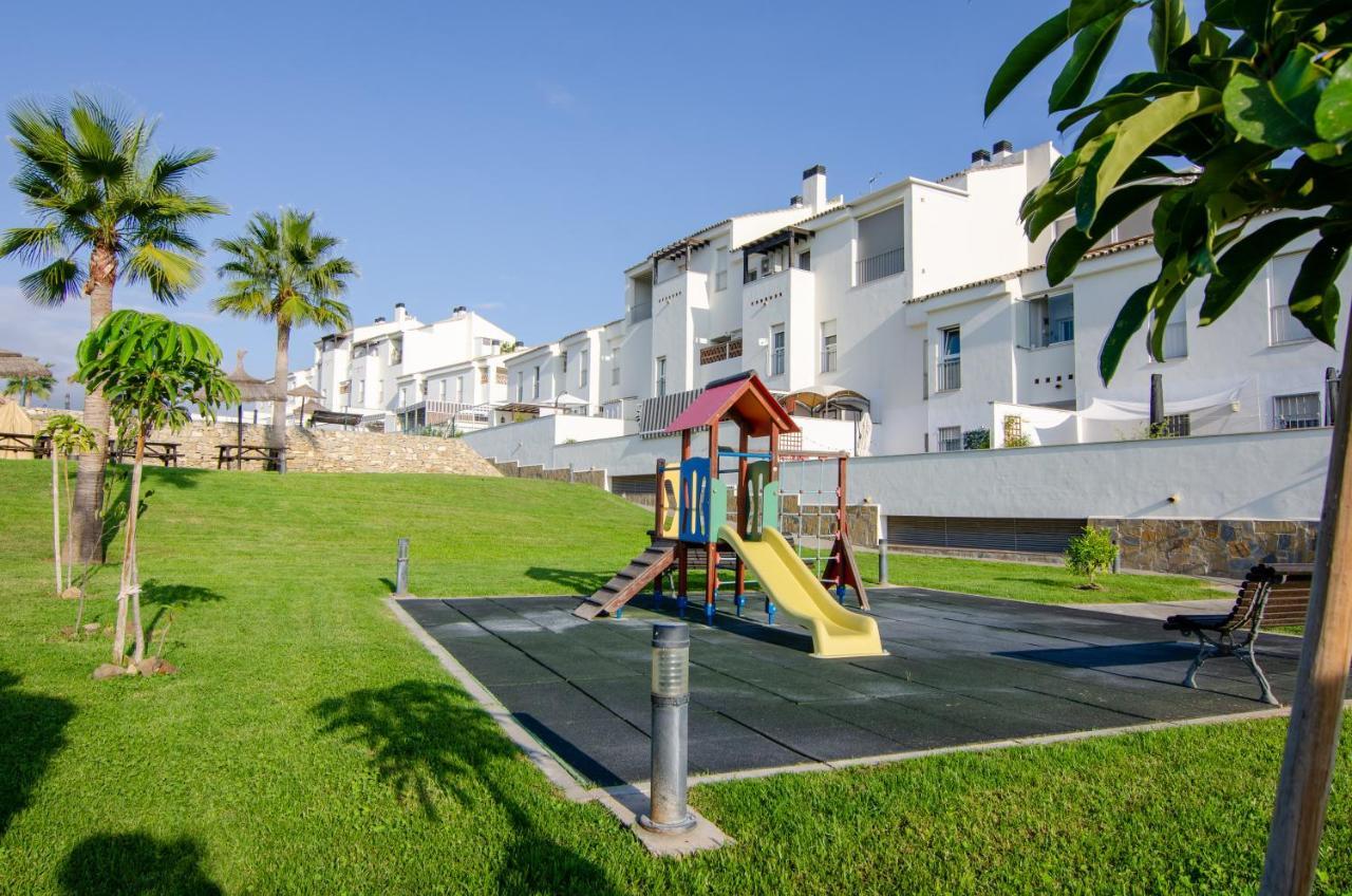 Wintowinrentals Huge Private Terrace &, Relax Caleta De Velez Exteriör bild